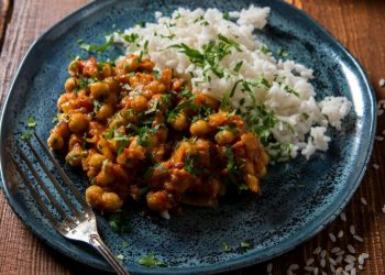 Το χειμωνιάτικο όσπριο που ρίχνει την πίεση, την χοληστερόλη και αδυνατίζει