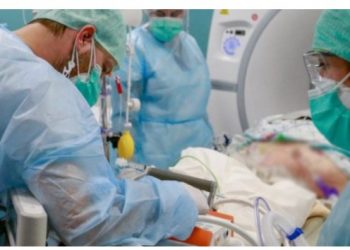 Alldaynews.gr Κορωνοϊός: Τρεις φορές πήγε στο νοσοκομείο η 16χρονη-Τι συνέβη και τελικά κατέληξε