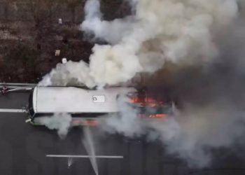Πριν Λίγο-Εθνική Οδός: Φωτιά σε λεωφορείο των ΚΤΕΛ με 48 επιβάτες[video]