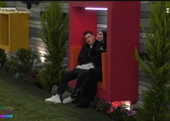 House of Fame: Ακόμη δεν μπήκαν στο σπίτι και ξεκίνησαν να φλερτάρουν-Σε αμηχανία η παίκτρια