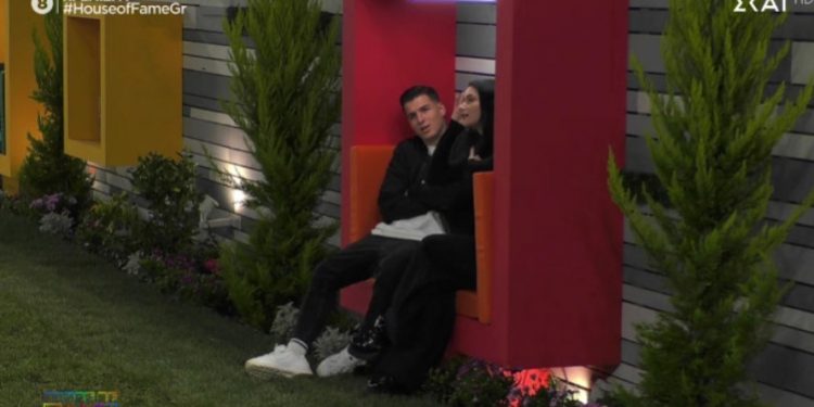 House of Fame: Ακόμη δεν μπήκαν στο σπίτι και ξεκίνησαν να φλερτάρουν-Σε αμηχανία η παίκτρια