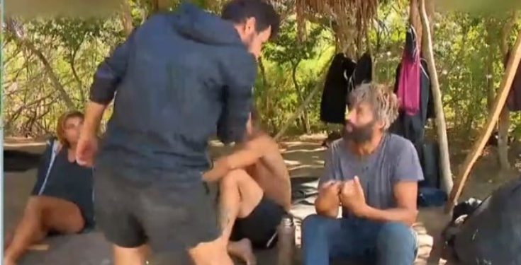 Survivor: Δείτε τη σκηνή που κόπηκε στο χθεσινό επεισόδιο