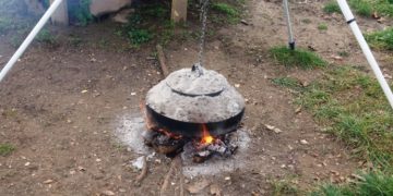 Alldaynews.gr Κτήνος Σκότωσε 3 άτομα και μαγείρεψε τις καρδιές τους-Το ένα ήταν η 4χρονη εγγονή του