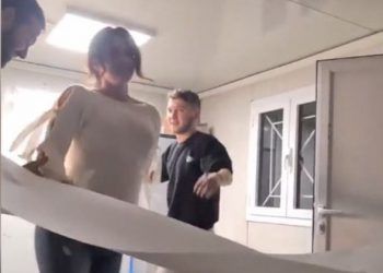 Κορωνοπάρτι στη Σέριφο με τον Δήμαρχο μπροστάρη!