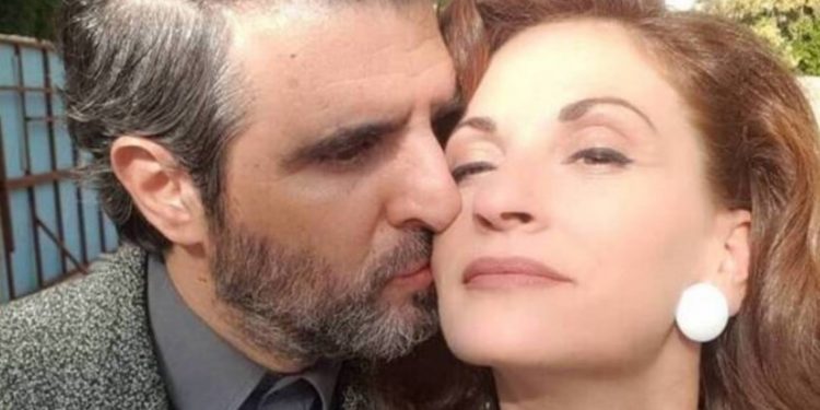 Άγριες Μέλισσες: Ο Μιλτιάδης κάνει πρόταση γάμου στη Βιολέτα