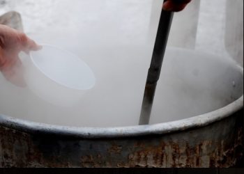 Της είπε ότι παντρεύεται άλλη και εκείνη τον ευνούχισε, τον τεμάχισε και τον μαγείρεψε