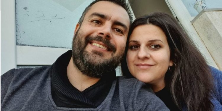 Alldaynews.gr Γέννα στη μέση της Κηφισίας-Συγκλονίζει ο πατέρας: Το μωρό δεν έδειχνε σημάδια ζωής