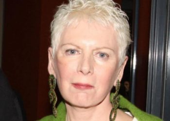 Έλενα Ακρίτα: «Τις ανώνυμες απειλές που μου στέλνετε για την υπόθεση παιδεραστίας βάλτε τις στον Κ@λ@ σας»