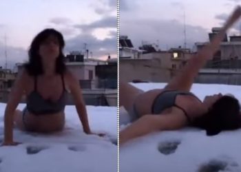 Τραϊάνα Ανανία: Κυλιέται με τα εσώρουχα στο χιόνι![video]