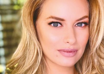 dora-makrigianni-Ντόρα Μακρυγιάννη