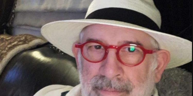 Στην πείνα δεκάδες ηθοποιοί μετά την απόφαση των καναλιών να κόψουν και τις επαναλήψεις των σίριαλ με πρωταγωνιστή τον Φιλιππίδη