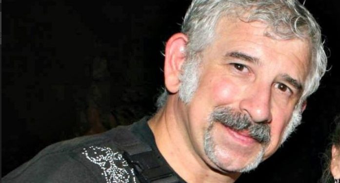 Alldaynews.gr Πέτρος Φιλιππίδης: Με συμπτώματα εγκεφαλικού στο νοσοκομείο – Η ανακοίνωση της οικογένειάς του