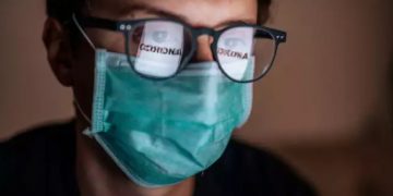 Alldaynews.gr Κορωνοϊός: Τι μπορεί να συμβεί αν φοράτε γυαλιά για τη μυωπία