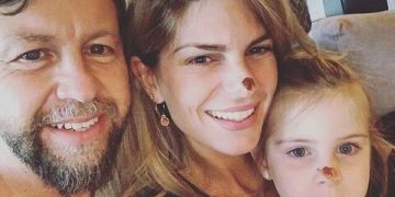 Alldaynews.gr Βαρδής – Σκαφίδα: Το απίθανο δωμάτιο της κόρης τους (pics)