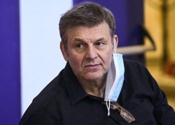 Απόστολος Γκλέτσος: Ζητώ συγγνώμη – Εκμεταλλεύτηκα τη θέση μου ερωτικά σε δύο περιπτώσεις