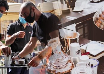 Lockdown-Ανατροπή: Από τις 7 Φεβρουαρίου η απαγόρευση του take away σε Αθήνα, Θεσσαλονίκη