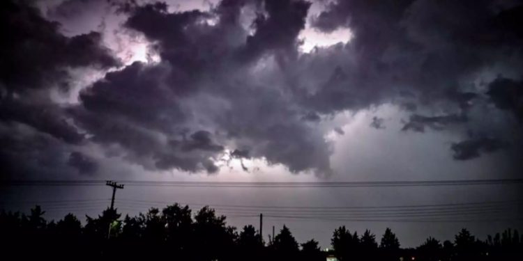 Alldaynews.gr Καιρός: Έκτακτο δελτίο επιδείνωσης – Έρχονται ισχυρές βροχές και καταιγίδες