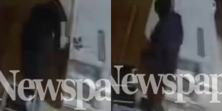 Alldaynews.gr Βίντεο: Διέρρηξαν πιτσαρία για να κλέψουν …δραχμές