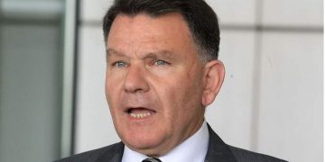 Alldaynews.gr Δημήτρης Λιγνάδης: Αναλαμβάνει δικηγόρος του και ο Αλέξης Κούγιας