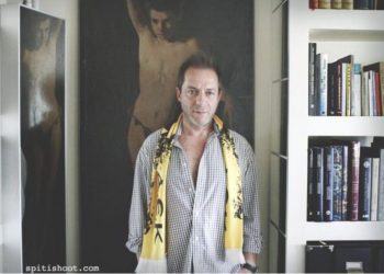 Λιγνάδης: Αποκαλυπτικές εικόνες από το σπίτι του! Οι παιδικές κάλτσες και η Κουδουνίστρα!