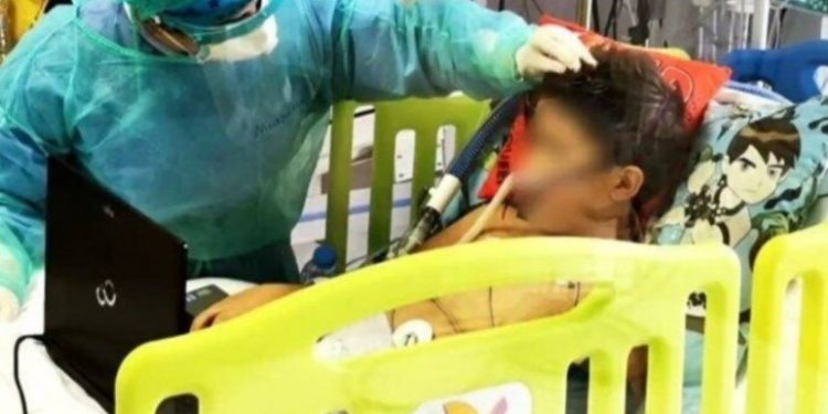 Ο 9χρονος Μάριος κέρδισε την μάχη με τον Κορωνοϊό-Πήρε εξιτήριο από το Πανεπιστημιακό Νοσοκομείο