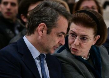 Μητσοτάκης προς υπουργούς για Μενδώνη: Στηρίξτε όλοι τη Λίνα