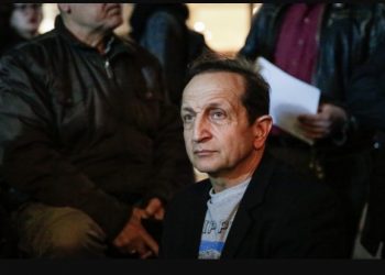 Στην πείνα δεκάδες ηθοποιοί μετά την απόφαση των καναλιών να κόψουν και τις επαναλήψεις των σίριαλ με πρωταγωνιστή τον Φιλιππίδη