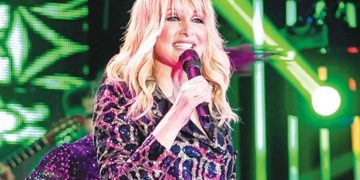 Κορονοπάρτι Γνωστού εφοπλιστή: Ξεφάντωσε με 50 καλεσμένους στη βίλα του με guest τη Νατάσα Θεοδωρίδου