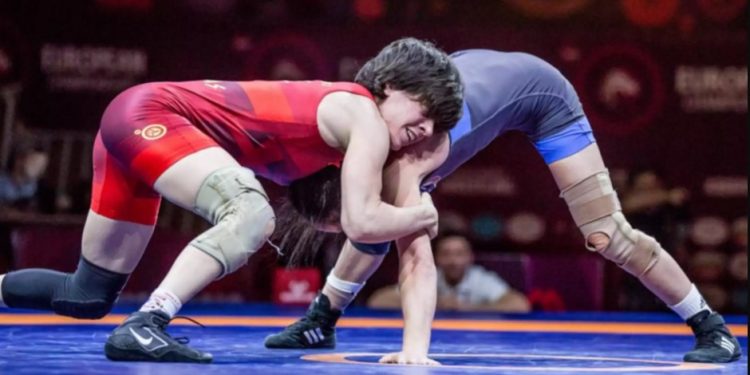 Καταγγελία σοκ για την Ελληνική ομοσπονδία πάλης – «Εξωθούν παιδιά 12-13 ετών στην πορνεία»