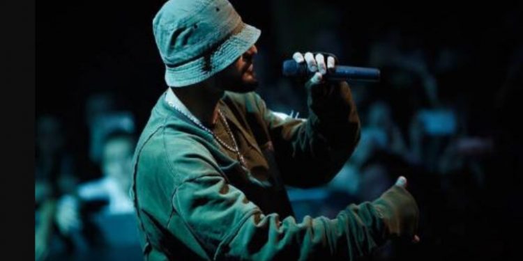 Θρίλερ με τον Έλληνα ράπερ που ήθελε να αυτοκτονήσει-Το ερωτικό βίντεο