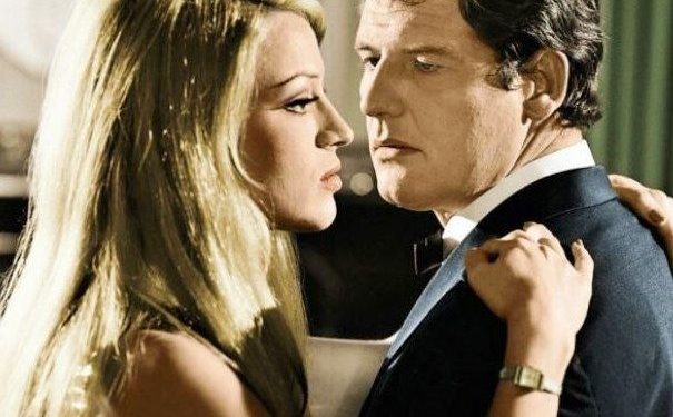 Μέμα Σταθοπούλου: Η τραγική κατάληξη της Ελληνίδας «Μπριζίτ Μπαρντό» που άλλαξε ζωή και ρόλο στα 34 της