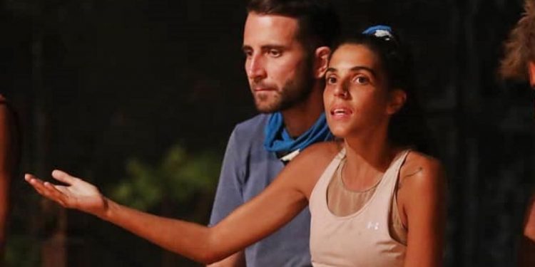 Alldaynews.gr Survivor: «Υπάρχει ένας μ@@@@@ς» – Η σκληρή υβριστική ανάρτηση του πατέρα της Άννας Μαρίας Βέλλη για συμπαίκτη