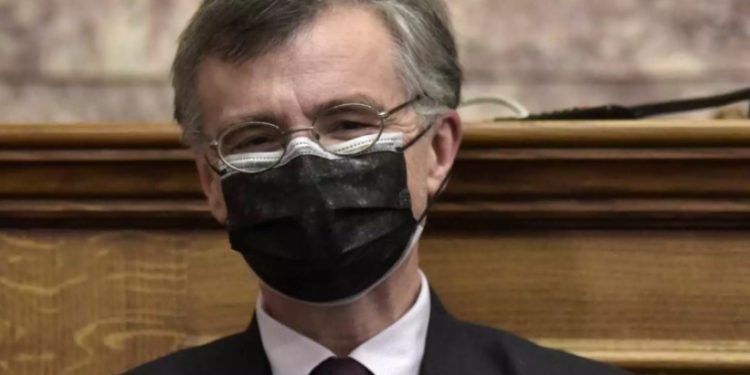 Κορονοϊός: Αυτό είναι το σενάριο για τη διπλή μάσκα – Πώς θα φοριέται