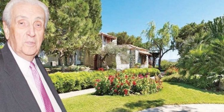 Πωλείται ο επίγειος παράδεισος του Δημήτρη Κοντομηνά[photos]