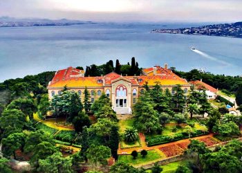 Εορτολόγιο: Ποιοι γιορτάζουν σήμερα Σάββατο 6 Φεβρουαρίου