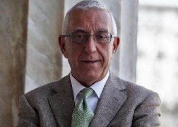 κακλαμάνης kaklamanis