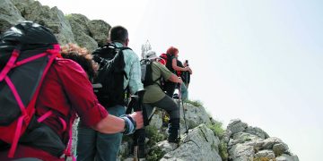 πεζοπορία - pezoporia