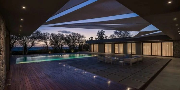 Alldaynews.gr ωνάση-πιστιόλα-λαγονήσι