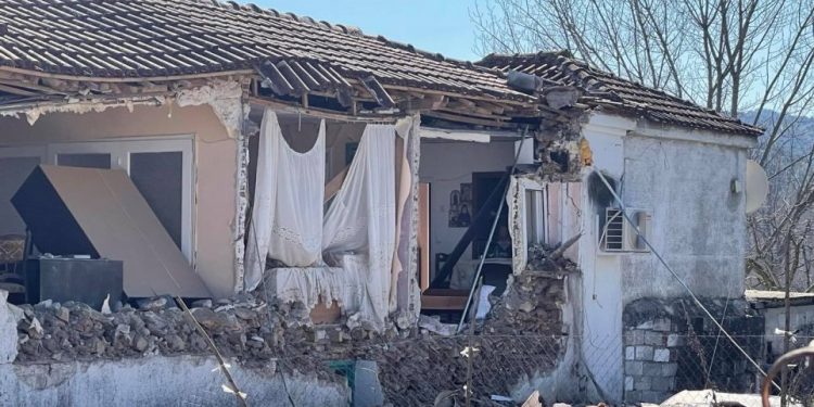 Σεισμός στην Ελασσόνα: Κατέληξε ο Χρήστος Γκέκας που είχε απεγκλωβιστεί