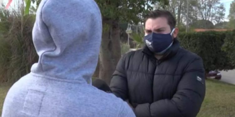 Alldaynews.gr Καταγγελία ΣΟΚ: «Προσπάθησε να βιάσει την 11χρονη αδερφή μου και τον άφησαν ελεύθερο – Θα πάρω το νόμο στα χέρια μου»