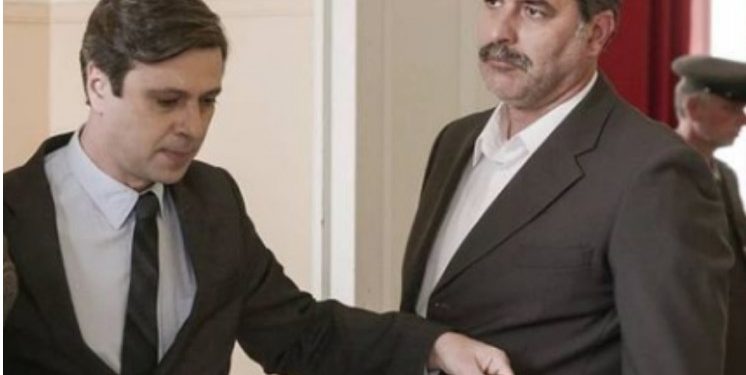 Alldaynews.gr Άγριες Μέλισσες: Ο Μάνος Βόσκαρης στο ψυχιατρείο