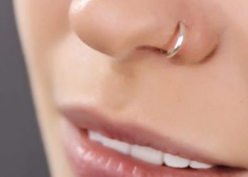 Πώς από μία τρύπα στη μύτη πήγε να χάσει τη ζωή της από μυστηριώδη πάθηση