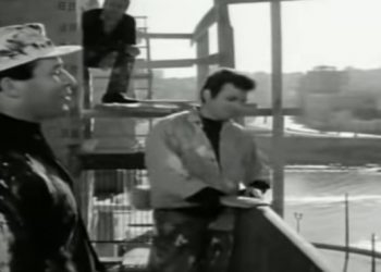 Πού και πώς είναι σήμερα η πολυκατοικία που δούλευε εργάτης ο Παπαμιχαήλ στις «Διπλοπενιές»[video]