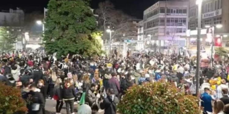 Ξάνθη: Σάλος από το καρναβάλι εν μέσω πανδημίας-«Συγγνώμη αν έγινε κάτι λάθος», λέει ο δήμαρχος
