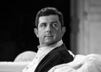 Μιχάλης Οικονόμου: «Μεγαλώνω παιδί με τον σύντροφό μου, είναι η χαρά της ζωής»