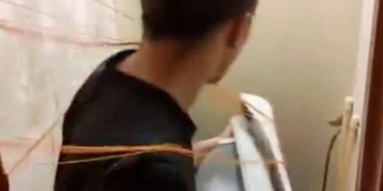 Βίασαν μητέρα μέσα στο σπίτι της και έκαναν live μετάδοση στο YouTube