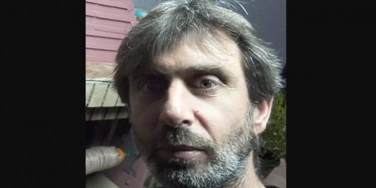 Alldaynews.gr Θρήνος για τον 45χρονο Άκη-Βρέθηκε Νεκρός μέσα στο σπίτι του ο πατέρας 3 παιδιών