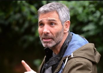 Τέλος και από το ραδιόφωνο ο Θοδωρής Αθερίδης