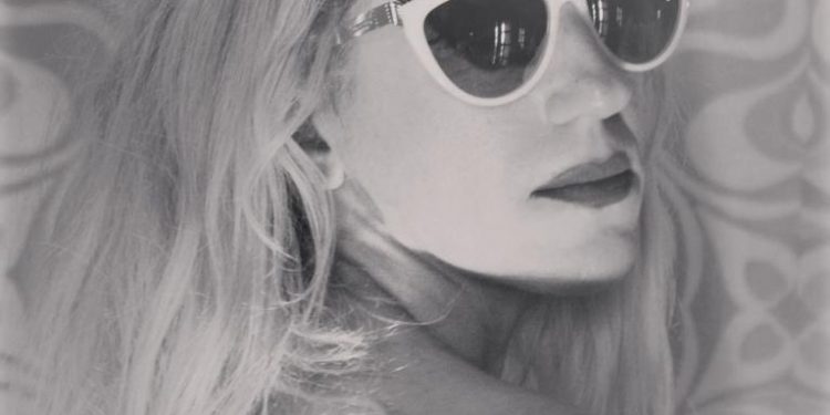 Νέα καταγγελία ηθοποιού για σκηνοθέτη: «Πλήρωνε τα έξοδα των εκτρώσεων σε 15χρονα»