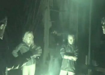 Survivor: Ο Τριαντάφυλλος έβγαλε εκτός εαυτού τον Παύλο Γαλακτερό, «τον πατέρα μου μην τον πιάνεις στο στόμα σου!» (vid)